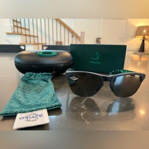 Masters Limited Edition 2024 Oakley Frogskin Sunglasses.